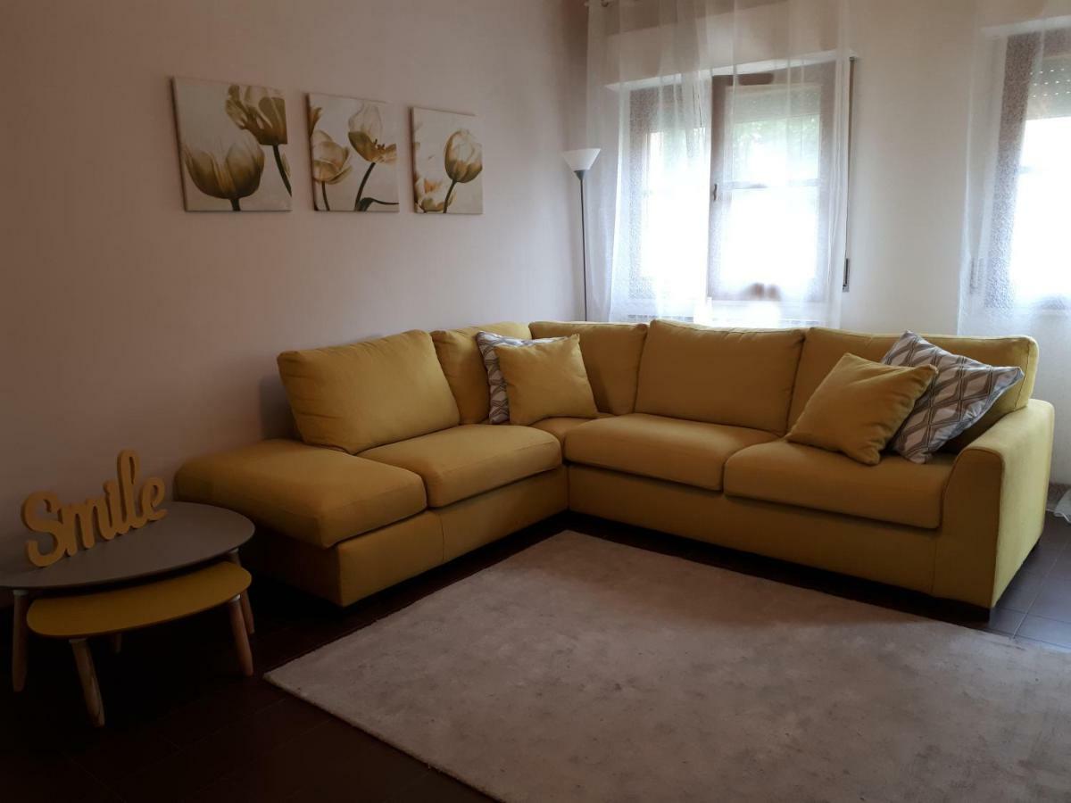 I Tulipani Di Anna Apartment Кастильоне дел Лаго Екстериор снимка
